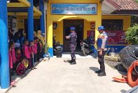 Dalam rangka pembinaan dan penyuluhan tentang Kepolisian kepada anak-anak atau generasi muda, Polres Garut terjun langsung berikan pembinaan penyuluhan kepada masyarakat khususnya anak-anak.  Kamis (02/11/2023).