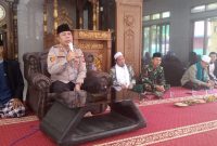 Bertempat di Kompleks Pondok Pesantren Nurul Huda Yaspinda Datar Kendal Desa Cisompet Kecamatan Cisompet Kabupaten, Polsek Cisompet Polres Garut turut hadir dalam kegiatan pengajian rutin bulanan dan peletakan batu pertama pembangunan gedung sekretariat MWC NU Kec. Cisompet Kab. Garut. Kamis (02/11/2023).