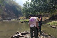 Kapolres Garut AKBP Rohman Yonky Dilatha, S.I.K, M.Si, melalui Kasat Reskrim Polres Garut AKP Ari Rinaldo, S.H, M.M, mengkonfirmasi jika mayat tersebut adalah 