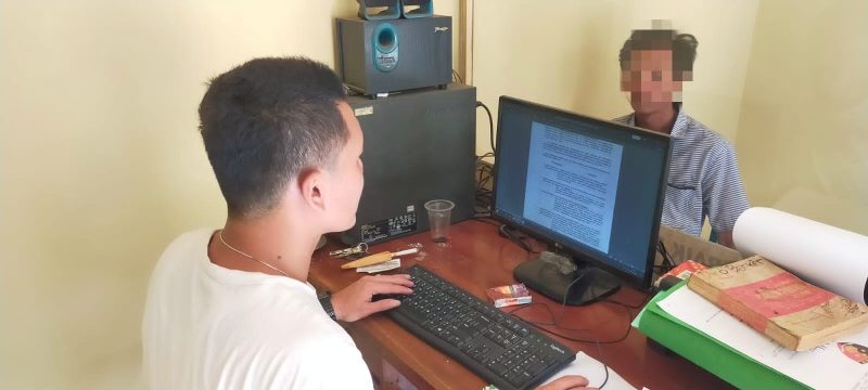 Kapolres Garut AKBP Rohman Yonky Dilatha, S.I.K., M.SI., melalui Kapolsek Tarogong Kidul Kompol Alit mengatakan pelaku dan penadah ditangkap pada sabtu kemarin. (4/11/2023).