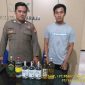 Masih dalam rangka memberantas maraknya peredaran minuman keras di Kecamatan Wanaraja, Polsek Wanaraja Polres Garut gencar laksanakan Operasi Pekat (penyakit masyarakat) dengan sasaran minuman keras. Selasa (07/11/2023).