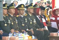 Pangdam III/Siliwangi Mayjen TNI Erwin Djatniko bersama Kapolda Jabar Irjen Pol Akhmad Wiyagus menghadiri peringatan Hari Pahlawan Tahun 2023 tingkat Provinsi Jawa Barat yang dilaksanakan di Pusat Pemerintahan Kab. Sumedang, Jum’at (10/11/2023).