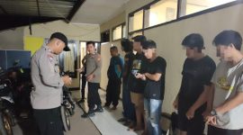 Maraknya aktivitas/kegiatan balap liar di Jl. Sawah lega Desa Karangsari Kec. Pangatikan Kab.Garut menjadi perhatian Polsek Wanaraja Polres Garut.