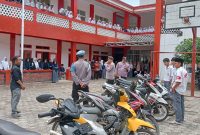 Dalam rangka pemeliharaan kamtibmas dan menciptakan situasi keamanan dan ketertiban masyarakat yang kondusif.  Polsek Tarogong Kaler Polres Garut melaksanakan operasi penertiban knalpot bising di Wilayah hukum Polres Garut. Kamis (16/11/2023).
