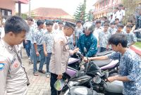 Dalam rangka pemeliharaan kamtibmas dan menciptakan situasi keamanan dan ketertiban masyarakat yang kondusif.  Polsek Karangpawitan Polres Garut melaksanakan operasi penertiban knalpot bising di Wilayah hukum Polres Garut. Kamis (16/11/2023).
