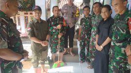 Jum’at bersih kali ini dilaksanakan di Masjid Jami Al Ikhlas Kp. Pasir Lingga Desa Mekargalih Kec. Tarogong Kidul  Kab. Garut. Jum’at (17/11/2023).