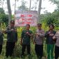 Menindaklanjuti laporan dan keresahan dari masyarakat sekitar Polsek Singajaya Polres Garut bersama Forkopimcam Peundeuy melaksanakan kegiatan penutupan galian batu akik ilegal. Jum’at (17/11/2023).