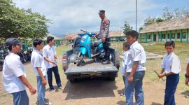 Dalam rangka pemeliharaan kamtibmas dan menciptakan situasi keamanan dan ketertiban masyarakat yang kondusif.  Polsek Cikelet Polres Garut melaksanakan operasi penertiban knalpot bising di Wilayah hukum Polres Garut. Senin (20/11/2023).