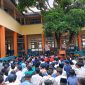 Kapolres Garut AKBP Rohman Yonky Dilatha, S.I.K, M.Si, menginstruksikan seluruh personil Polres Garut beserta Polsek jajaran untuk melaksanakan program Polres Garut Police Goes To School. Rabu (22/11/2023).                             