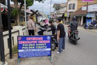 Dalam rangka pemeliharaan kamtibmas dan menciptakan situasi keamanan dan ketertiban masyarakat yang kondusif.  Polsek Cibatu Polres Garut melaksanakan operasi penertiban knalpot bising di Wilayah hukum Polres Garut. Rabu (22/11/2023).