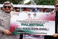 Bersamaan dengan momentum Hari Guru Nasional (HGN) dan Hari Ulang Tahun (HUT) Persatuan Guru Republik Indonesia (PGRI) Tingkat Kabupaten Garut Tahun 2023, Alun-Alun Garut, Kecamatan Garut Kota, Kabupaten Garut, Sabtu (25/11/2023).