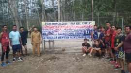 Kapolres Garut AKBP Rohman Yonky Dilatha, S.I.K, M.Si, melalui Kapolsek Cikelet AKP Usep mengatakan akan tetap berkomitmen untuk memberantas minuman keras, peredaran gelap narkoba dan knalpot bising di wilayah Kecamatan Cikelet demi memberikan kenyamanan, keamanan dan ketertiban untuk masyarakat.