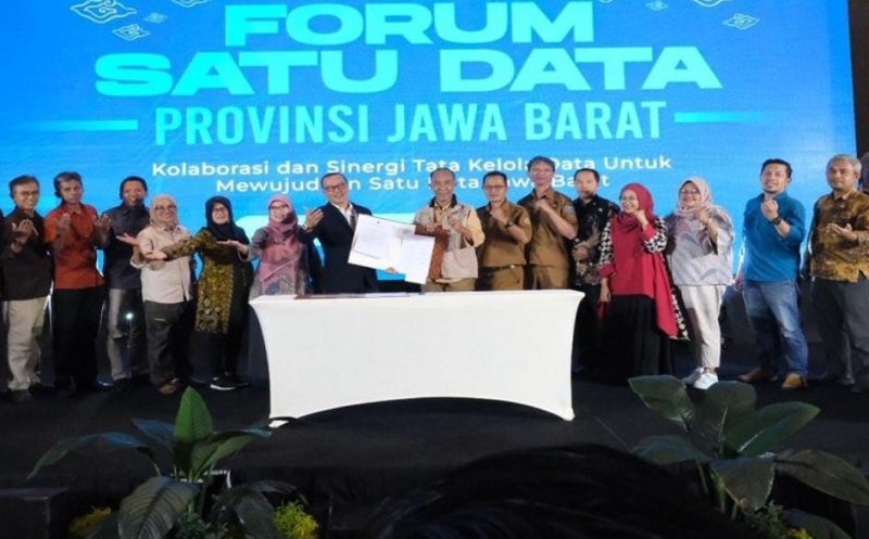 Kepala Bidang Penyelenggaraan Statistik Sektoral, Dinas Komunikasi dan Informatika (Diskominfo) Garut, Egga Mahessa Suardi, menuturkan Kabupaten Garut dalam pengolahan data sektoral mendukung terhadap pelaksanaan Open Data Jabar, di mana portal Garut Satu Data sudah terintegrasi kepada Open Data Jabar. Bahkan, imbuh Egga, Kabupaten Garut pun saat ini dalam proses integrasi ke dalam Satu Data Indonesia.