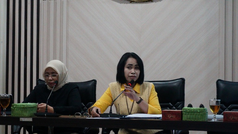 Sejumlah artis ternama Indonesia akan turut memeriahkan acara Karnaval SCTV sebagai bagian dari rangkaian paturay tineung Rudy-Helmi, yang akan menutup kepemimpinan mereka sebagai Bupati dan Wakil Bupati Garut Periode 2019-2024.