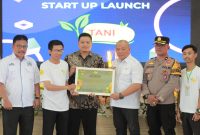 Bertempat di Aula Rektorat Institut Pendidikan Indonesia telah dilaksanakannya kegiatan Startup Launch Tani.id. Kegiatan ini bertujuan untuk mengenalkan dan meluncurkan aplikasi bernama Tani.id dimana aplikasi ini berfokus pada sektor Pertanian Indonesia.