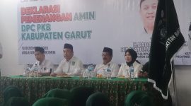 Ketua DPC PKB kabupaten Garut,H Dadan Hidayatuloh menyampaikan, ini adalah kegiatan pembekalan bagi Calon Legislatif DPRD Kabupaten Garut, hal ini juga merupakan kegiatan yang mengikuti di seluruh Indonesia, termasuk Jawa Barat, dan hari sekarang ini giliran Kabupaten Garut Kabupaten untuk pemaparan