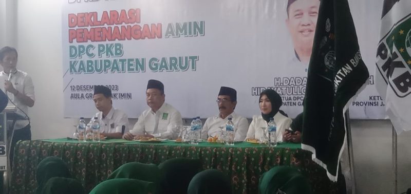 Ketua DPC PKB kabupaten Garut,H Dadan Hidayatuloh menyampaikan, ini adalah kegiatan pembekalan bagi Calon Legislatif DPRD Kabupaten Garut, hal ini juga merupakan kegiatan yang mengikuti di seluruh Indonesia, termasuk Jawa Barat, dan hari sekarang ini giliran Kabupaten Garut Kabupaten untuk pemaparan
