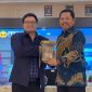 Rektor IPI Garut Prof. Dr. Nizar Alam Hamdani, SE., M.M., M.T., M.Si., M.Kom secara resmi membuka acara penyerahan sertifikat pendidik dan sumpah profesi guru
