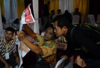 Paku pencoblosan kertas suara saat simulasi di Desa Jati tidak sesuai standar