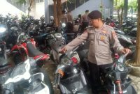 Razia kanlpot brong di SMAN 6 Garut
