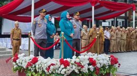 Pelepasan Rudy-Helmi dilapangan setda Garut