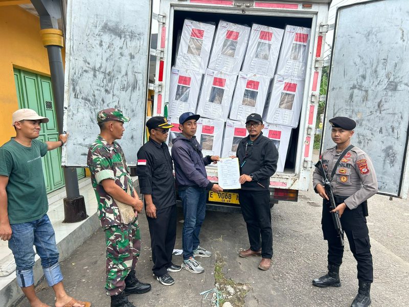 Polres Garut lakukan pengamanan kotak suara pemilu 2024