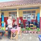 Da'i Kamtibmas Polres Garut berika penyuluhan isra mi'raj di SDN 2 Pananjung