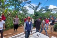 Kapolsek Banjrwangi bantu mobilisasi pembangunan rutilahu