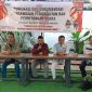 Foto : Panwascam Sucinaraja saat laksanakan kegiatan dokumentasi dan publikasi pemilu 2024