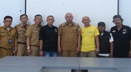 Foto : Diskominfo garut poto bersama dengan DPP Gapura Jabar