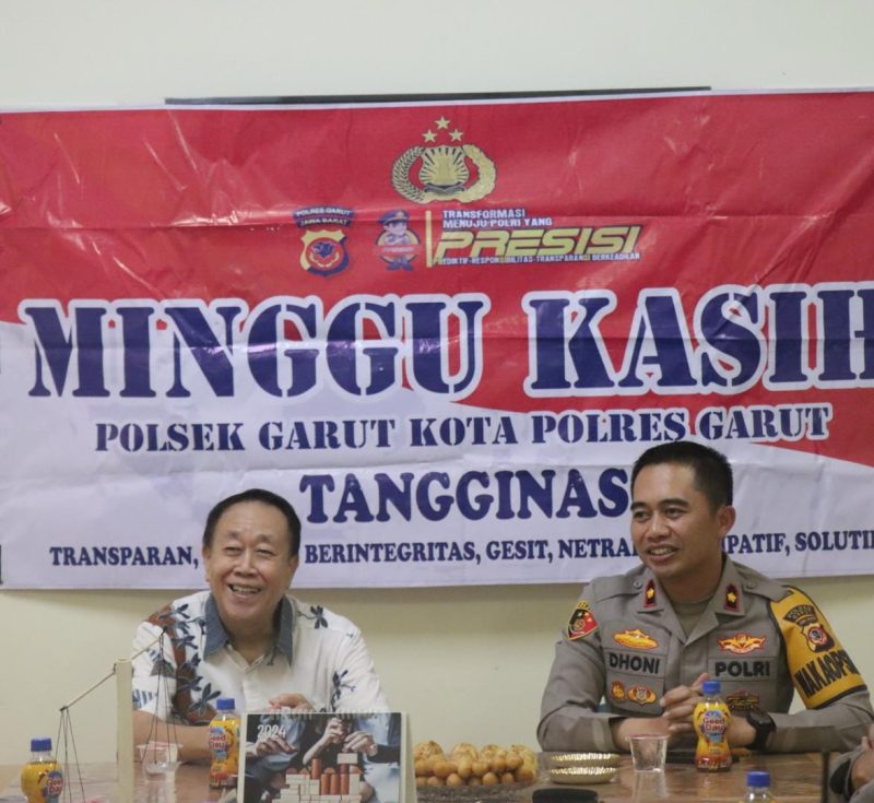 Foto : Wakapolres Garut Kompol Dhoni Erwanto, S.Si., S.I.K., M.H., M.I.K., kunjungi Gereja Injil Indonesia Garut kota