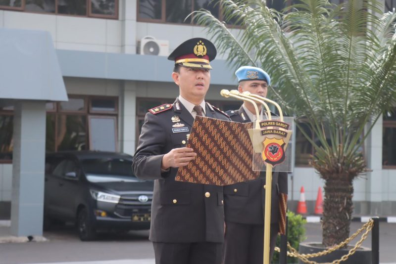 Foto : Kapolres Garut saat pimpin Upacara peringati Hari Kebangkitan Nasional ke 116