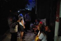 Foto : Penggerebekan sekelompok pemuda lagi pesta miras