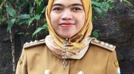Foto : Camat Sukaresmi Hj. Iis Rahmawati, S.STP., M. AK 