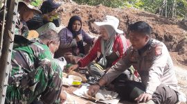 Foto : TNI-Polri di lokasi TMMD