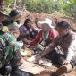 Foto : TNI-Polri di lokasi TMMD