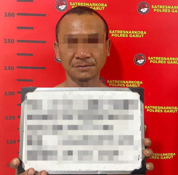 Foto : Pelaku menanam ganja warga Cisurupan Garut