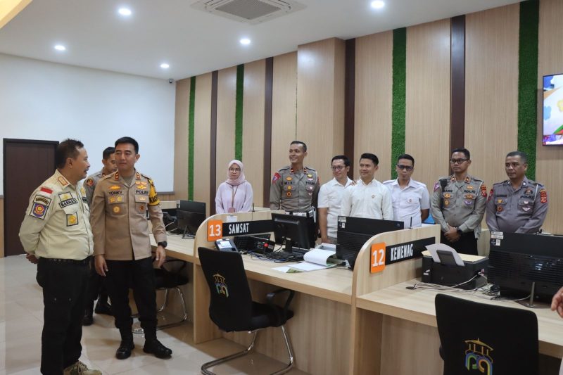Kapolres Garut, AKBP Rohman Yonky Dilatha, S.I.K, M.Si saat mengahdiri Launching Operasi Penyelenggaraan Tramtibum dan Bulan Sadar Pajak Tahun 2024 (Foto : Istimewa)