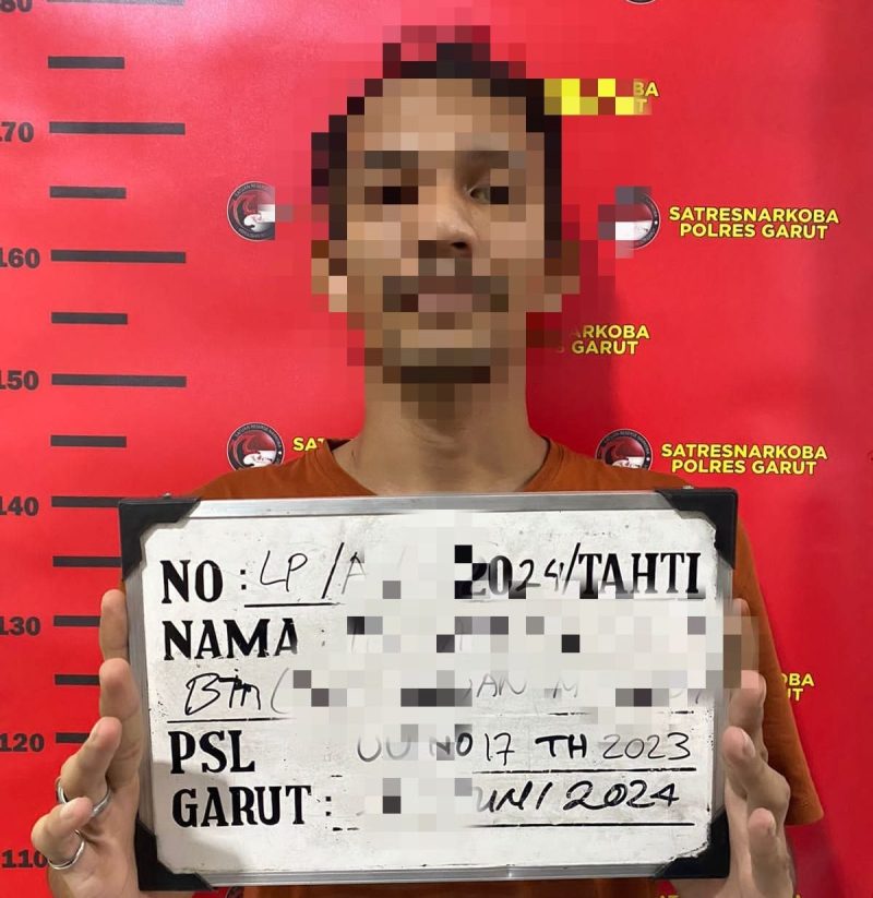 Pelaku pengedar obat keras terlarang (Foto:Istimewa)