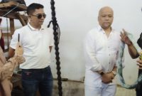  Ilham Habibie Kunjungi Tenun Sutra Isham Garut
(Foto:Istimewa*).