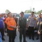 Pj Bupati Garut Barnas Adjidin bersama Fokopimda di lokasi gempa, (Foto:Istimewa).