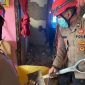 Polres Garut bersihkan puing--puing pasca gempa di dua desa, (Foto:Istimewa).