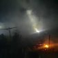 Tiga rumah terbakar sekaligus tadi malam, (Foto:Istimewa*).