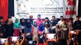 DPC PDI P garut laksanakan santunan anak yatim dan dhuafa, (Foto:Istimewa).