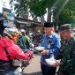 Danramil 1102/Karangpawitan bersama Forkopimcam bagikan makanan gratis, Foto:Istimewa*).