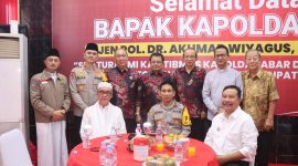 Kapolda Jabar Irjen Pol DR. Akhmad Wiyagus, lakukan kunjungan kerja ke kabupaten Garut, (Foto:Istimewa*).