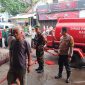 Polsek Samarang, TNI dan Disdamkar Garut bantu padam kan api, (Foto:Istimewa*).