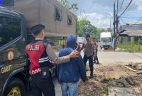 Puluhan calo angkutan umum diamankan polres garut, (Foto:Istimewa).