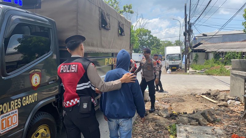 Puluhan calo angkutan umum diamankan polres garut, (Foto:Istimewa).