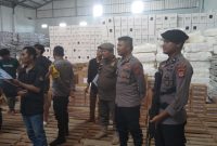 Polres Garut pengamanan logistik Pilkada 2024, (Foto:Istimewa).